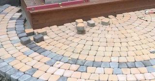 Укладка плитки на крыльцо в Урае по цене от 834 руб. за м² | ТротуарнаяПлитка