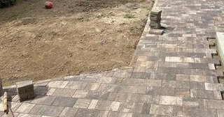 Профессиональная укладка тротуарной плитки на клей в Урае в октябре