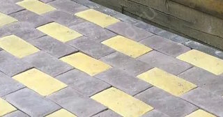Укладка тротуарной плитки вокруг дома в Урае - цены от 834 руб.