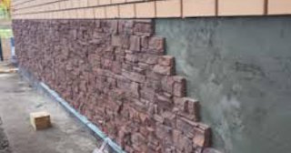 Профессиональная отделка фундамента панелями в Урае в октябре