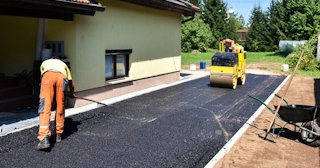 Асфальтирование тротуаров в Урае - цена от 3647 руб. в ТротуарнаяПлитка